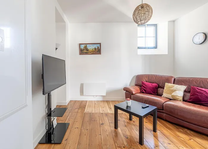 Le Clair De - Centre - Parking Prive Apartmán *